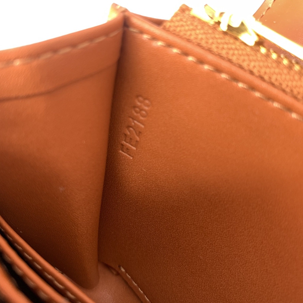 超激安ブランド財布偽物全体デザイン